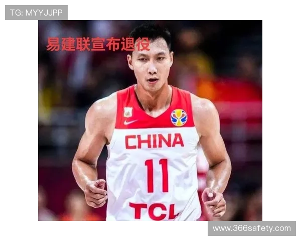 中国篮球队成功晋级世界杯八强 周琦与易建联表现亮眼助力队伍取胜