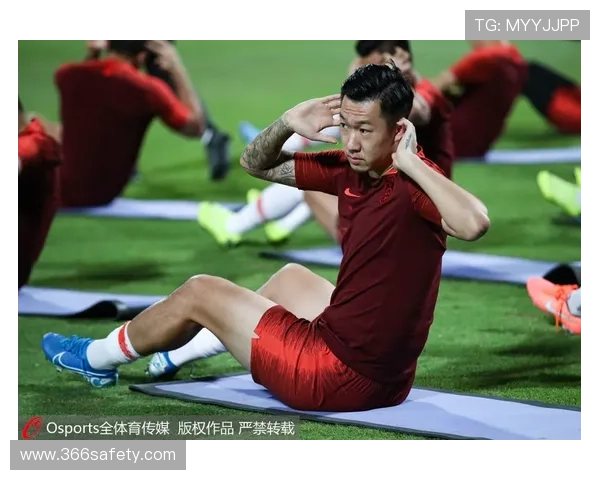 中国足球队备战世界杯预选赛新动态 主帅公布最新阵容并透露战术布局