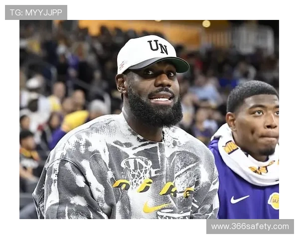 湖人击败勇士詹姆斯末节统治赛场全队表现回暖重燃争冠信心与斗志