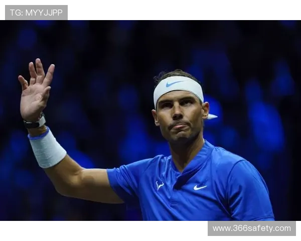 网球巨星费德勒宣布正式复出争取草地季后赛资格